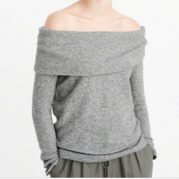 Abercrombie Fitch Grey Off The Shoulder 
